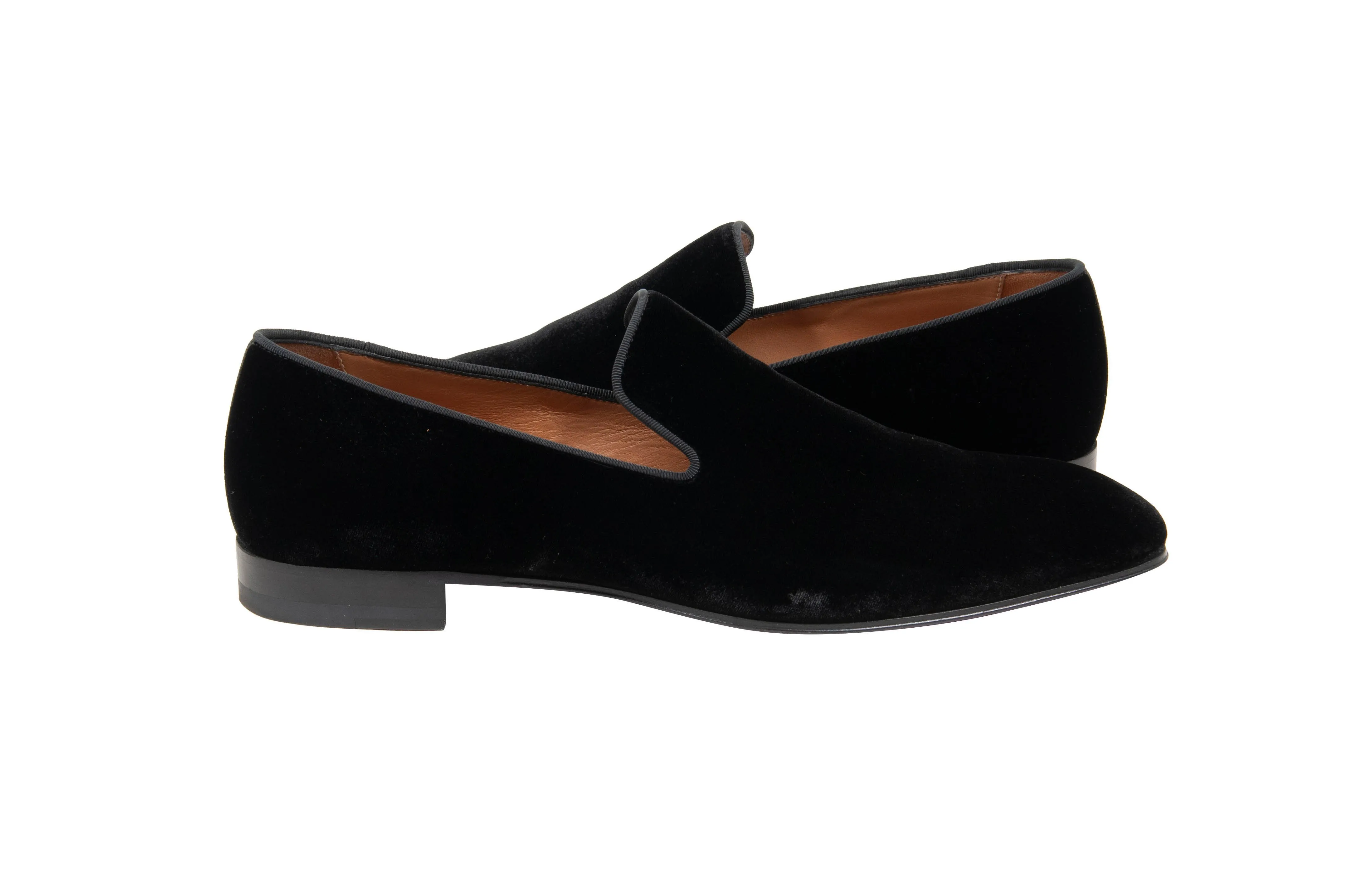 Dandelion Flat Velvet Loafers (Black)