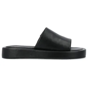 DENRIE SLIDE SANDALS IN FAUX LEATHER