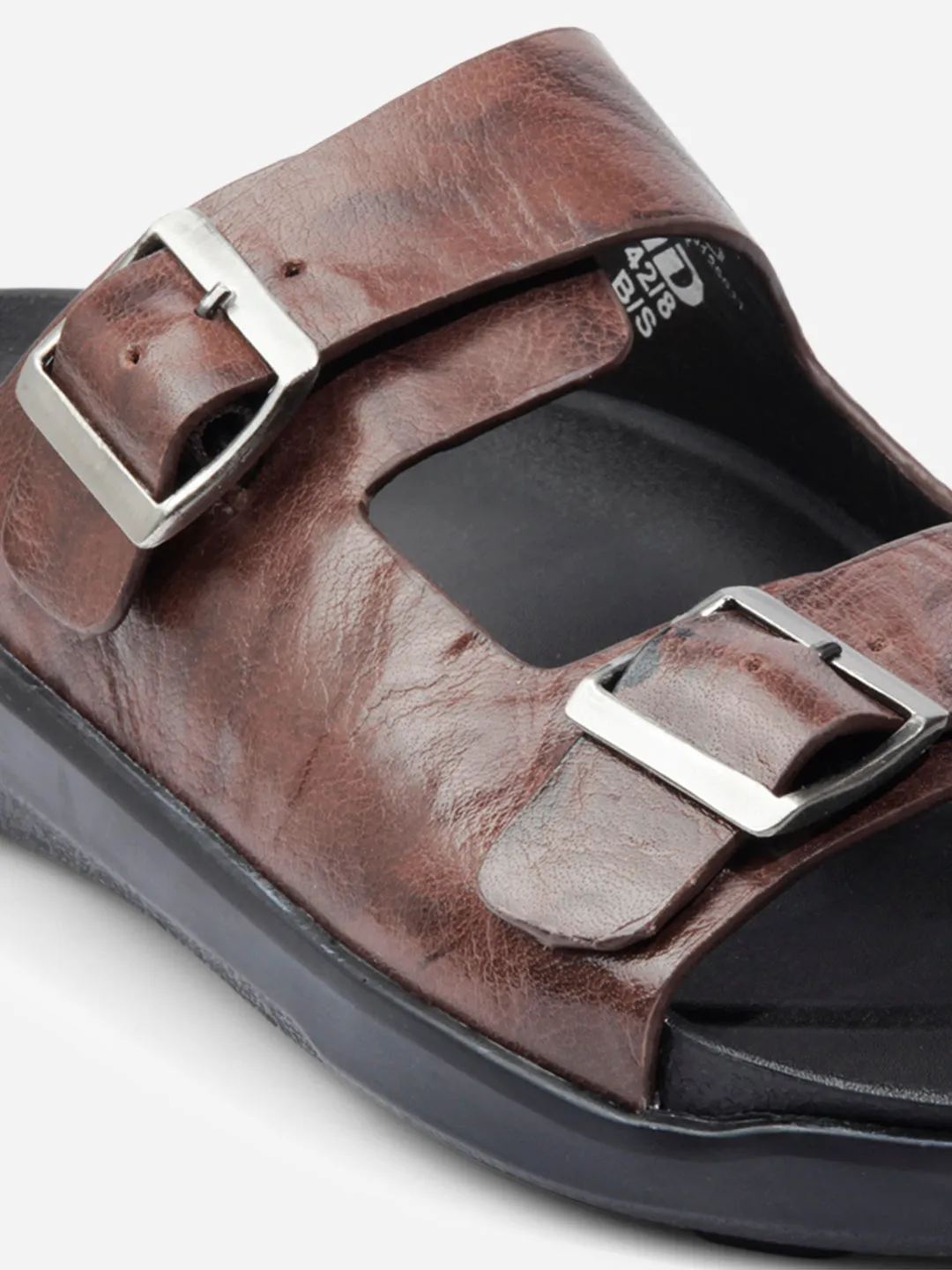 Men Brown Sandal / Slipper (ID4224)