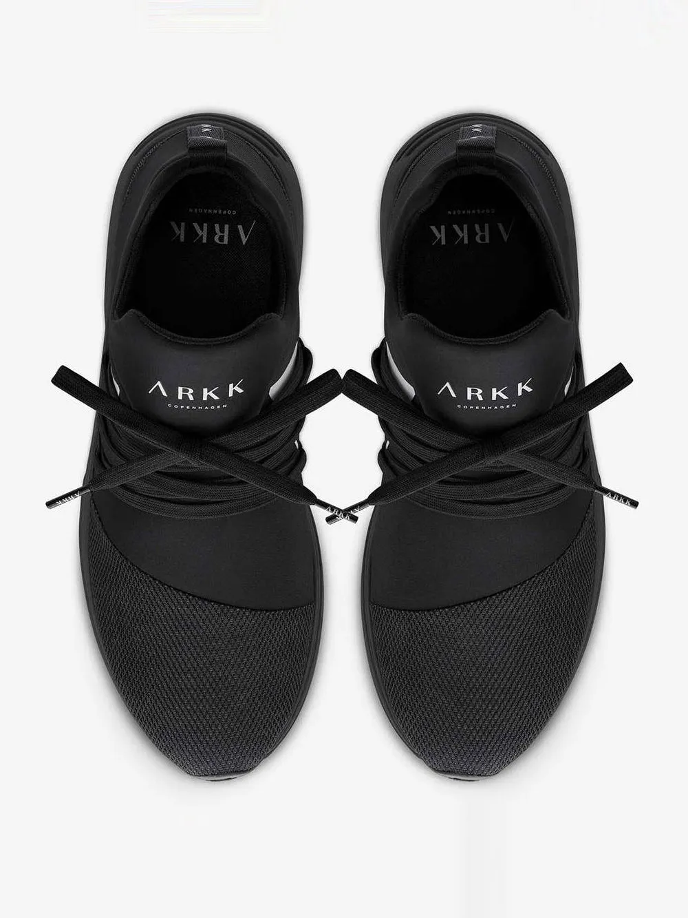 Raven Mesh S-E15 All Black Sneakers